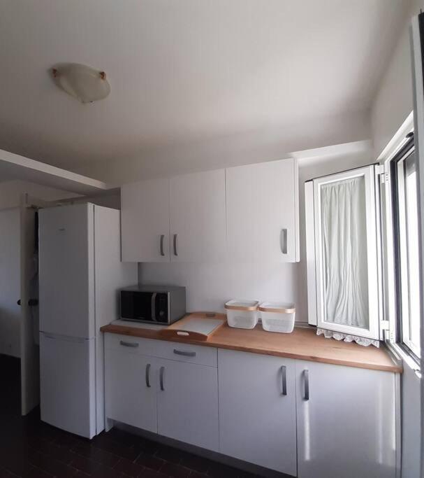 Acogedor Apartamento Con Bellas Vistas Al Embalse Сан-Мартин-де-Вальдейглесьяс Экстерьер фото
